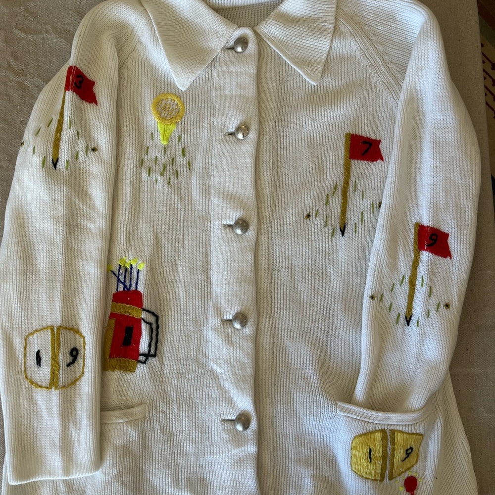 Vintage White Cardigan with Golf Themed Embroidery size Large